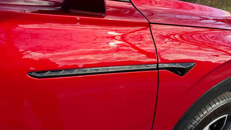 MG HS 1.5 T-GDI Trophy 5dr DCT Petrol Hatchback